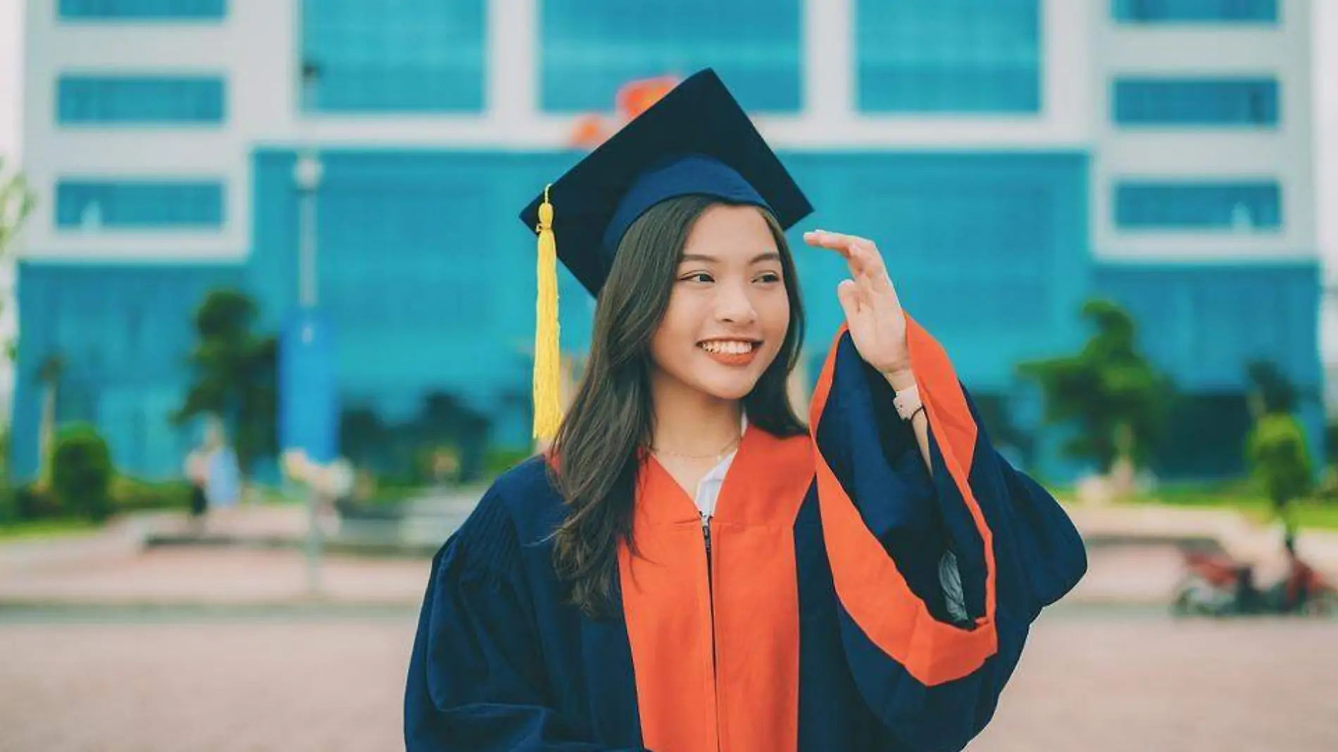 Graduación Mt_manhtri Pixabay